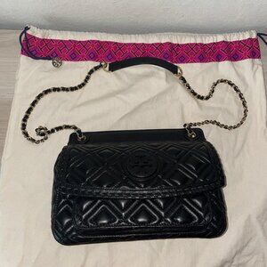 Tory Burch Marion Quilted Shoulder Bag (Black)